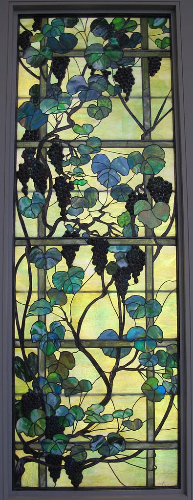 Pannelli con vite by Louis Comfort Tiffany
